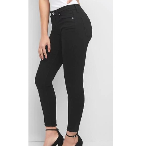GAP Denim - Gap Washwell Everblack Sculpt Skinny Jeans 30L 583